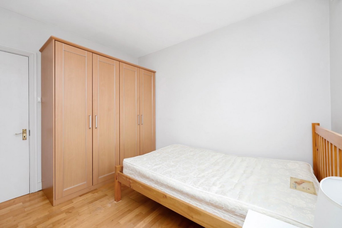 Fortess Grove, Kentish Town, London, NW5