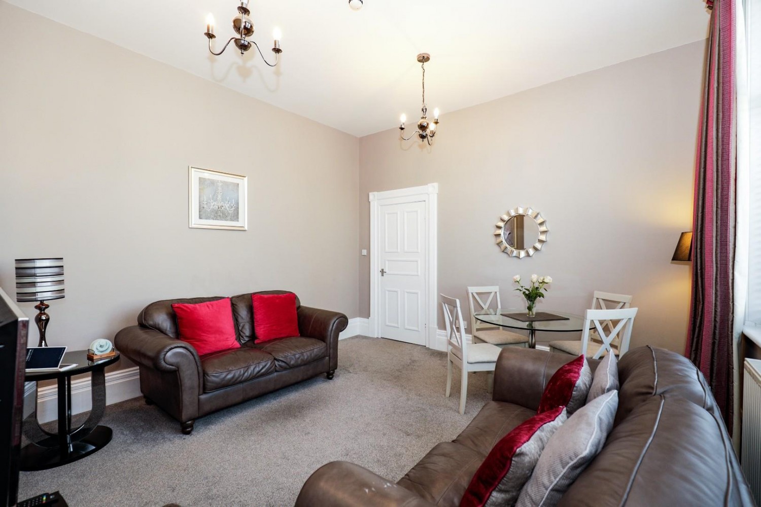 2 bedroom Flat for sale in Alexandra Road, Harrogate, North Yorkshire