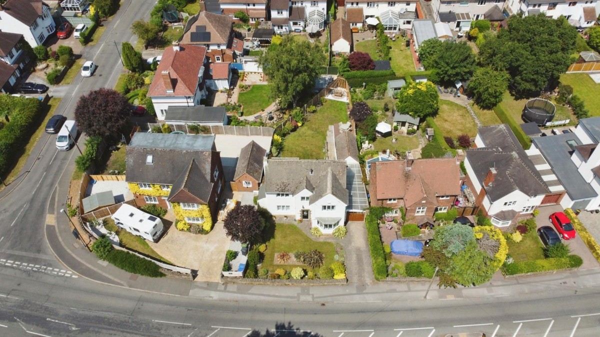 Highfield Lane, Newbold, Chesterfield, S41 8AY