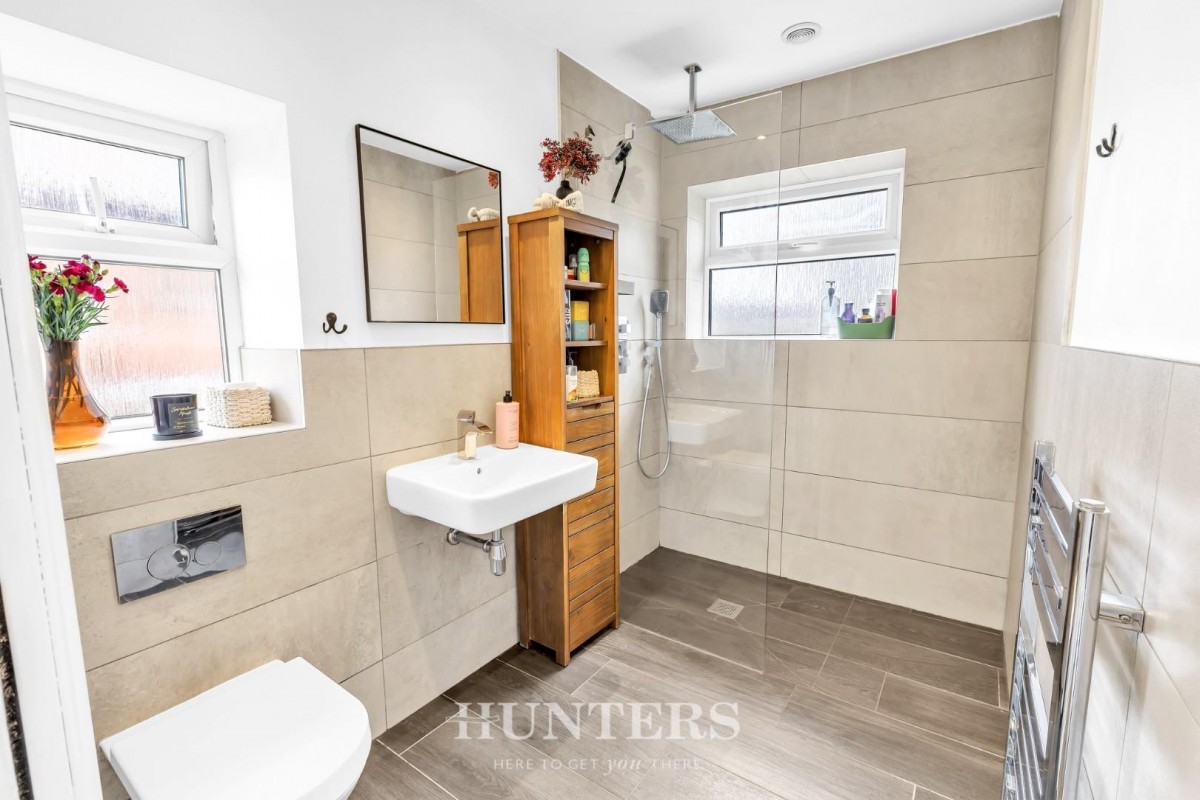 Uplands, Alkrington, Manchester, M24