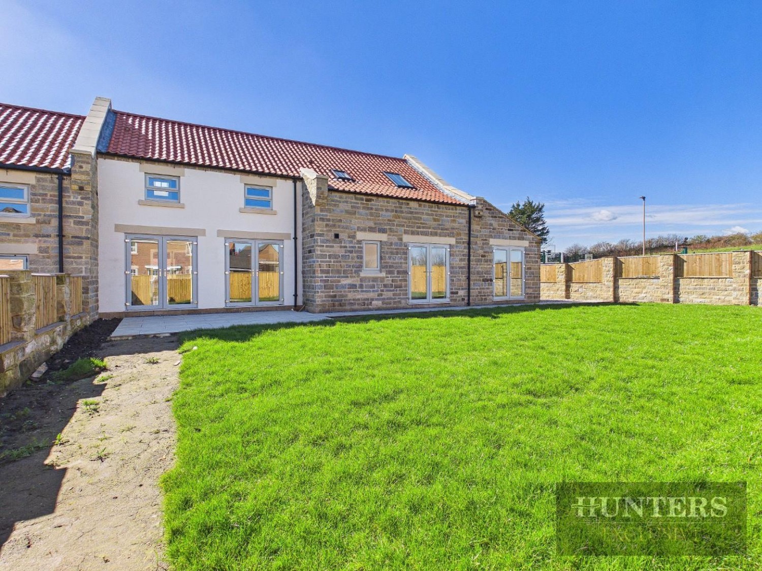 Foxglove Way, Scarborough