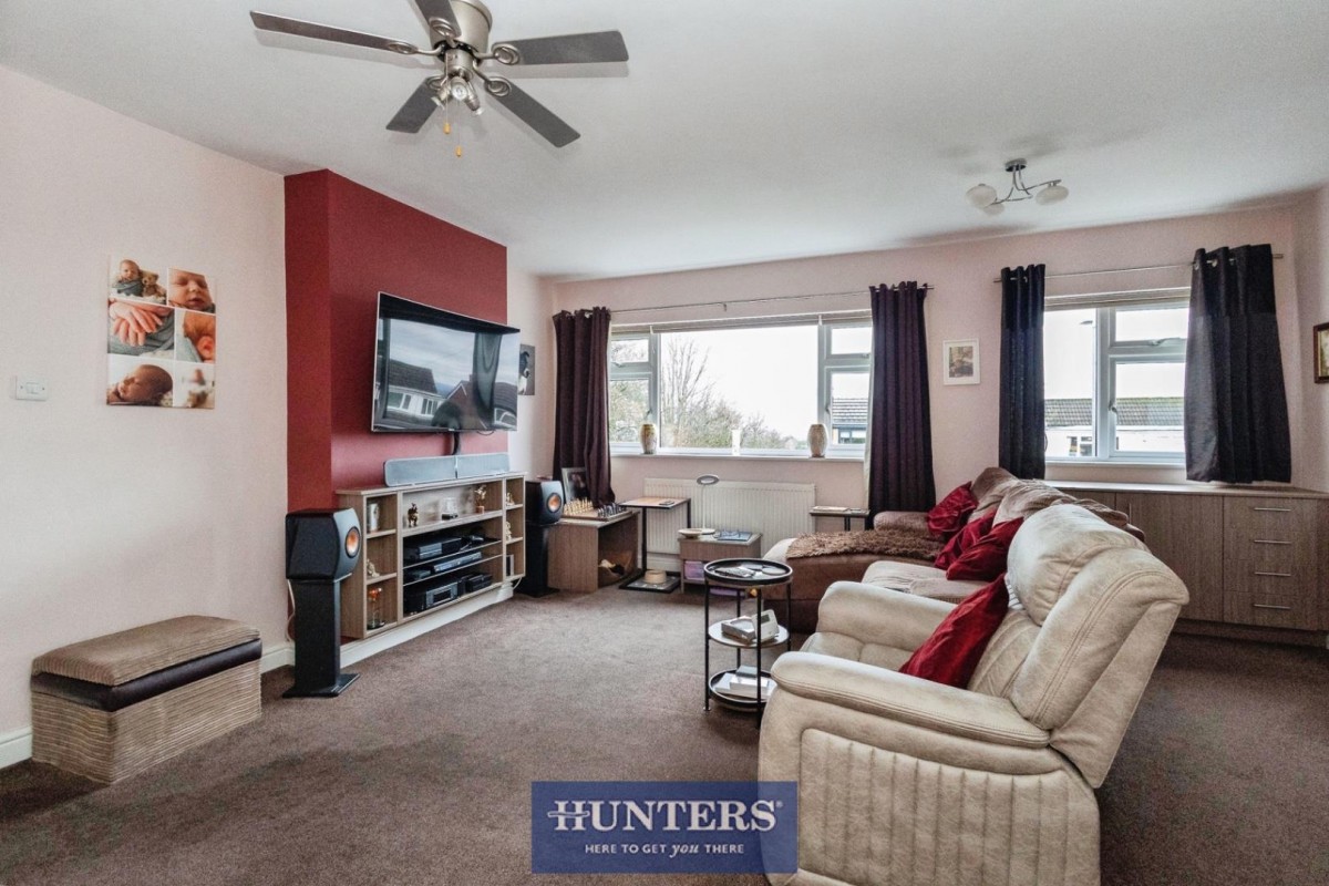 The Mall, Stalybridge