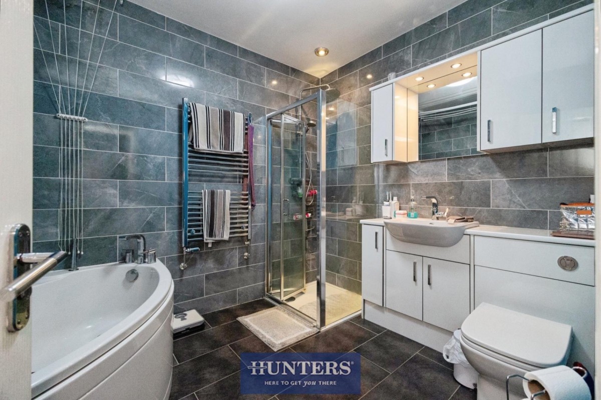 The Mall, Stalybridge