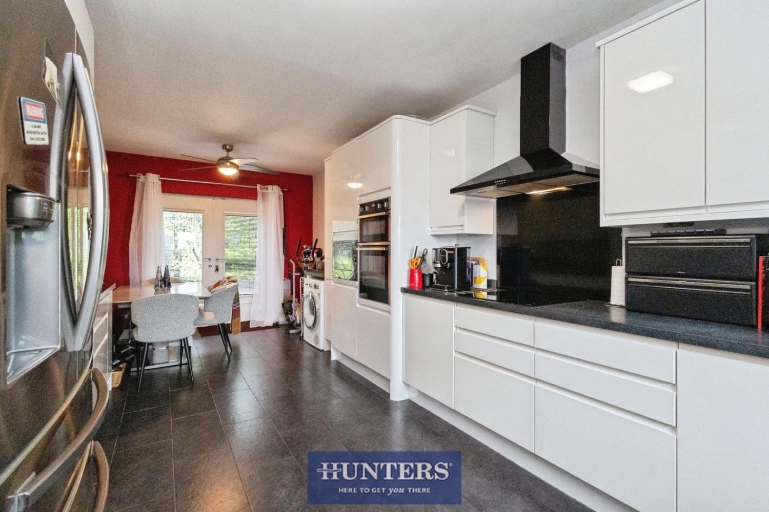 The Mall, Stalybridge