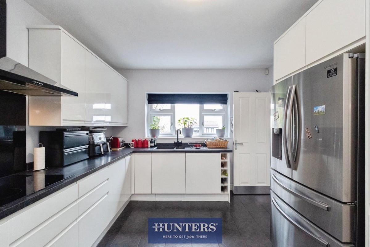 The Mall, Stalybridge