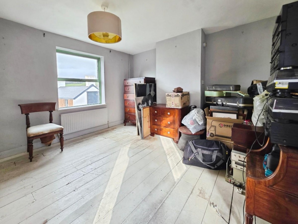 Lower Leazes, Stroud