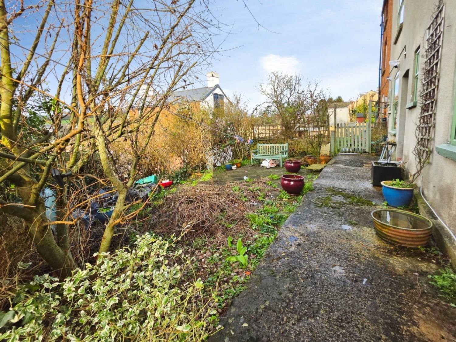 Lower Leazes, Stroud