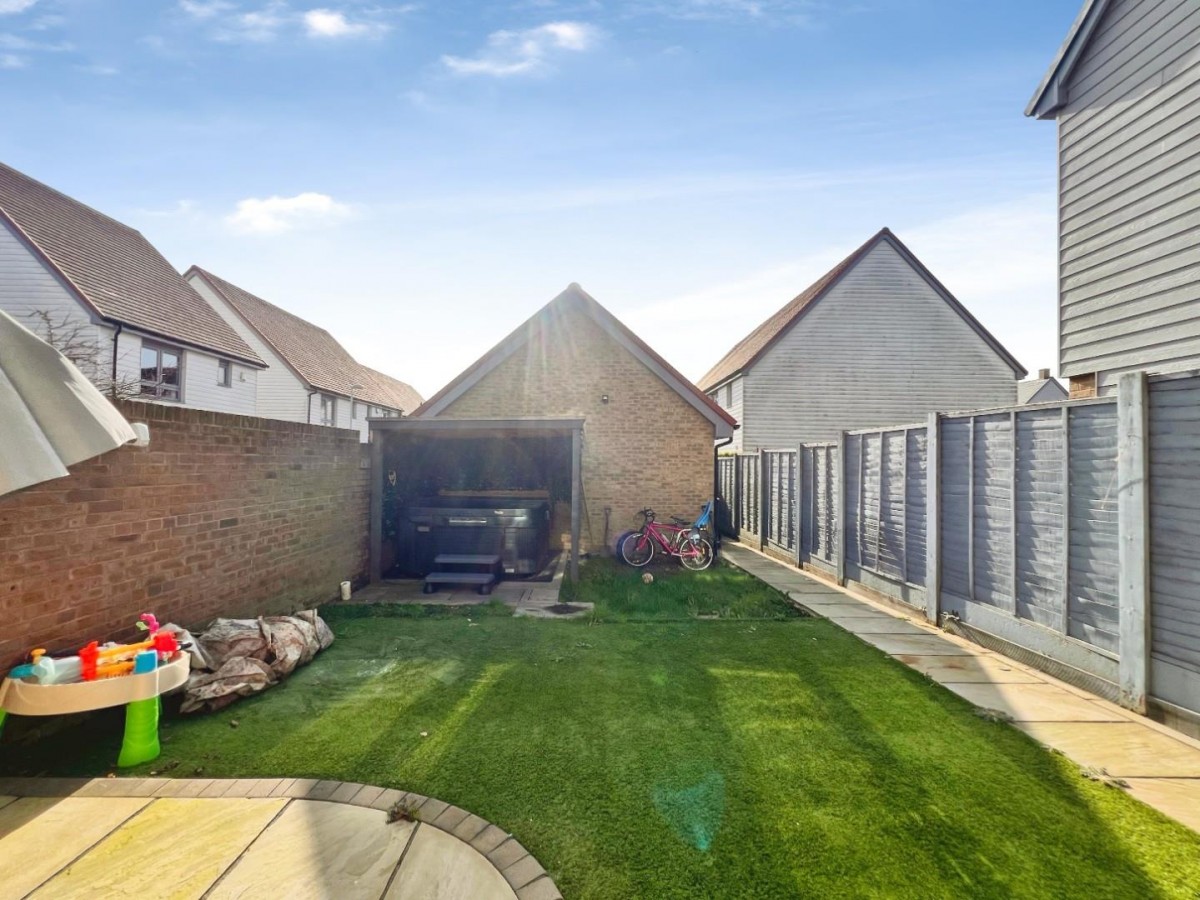 Repton Avenue, Ashford