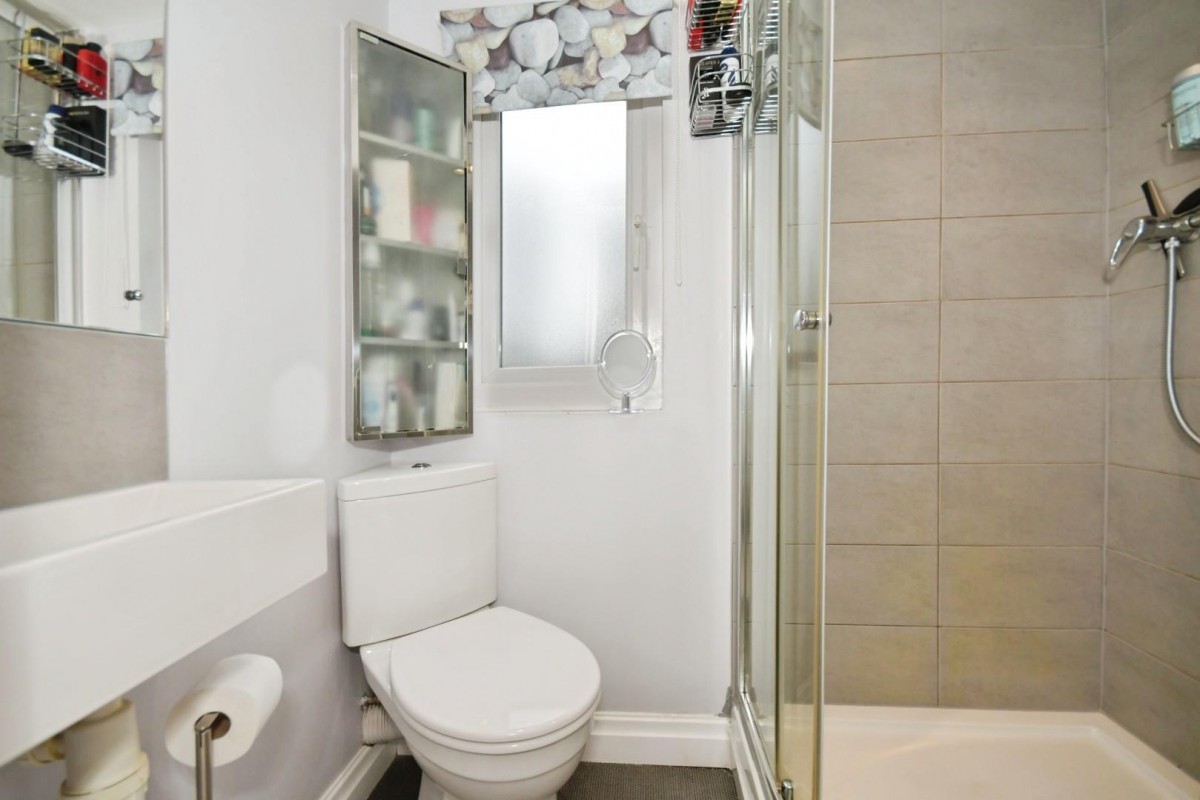 Watersmeet Road, Malin Bridge S6