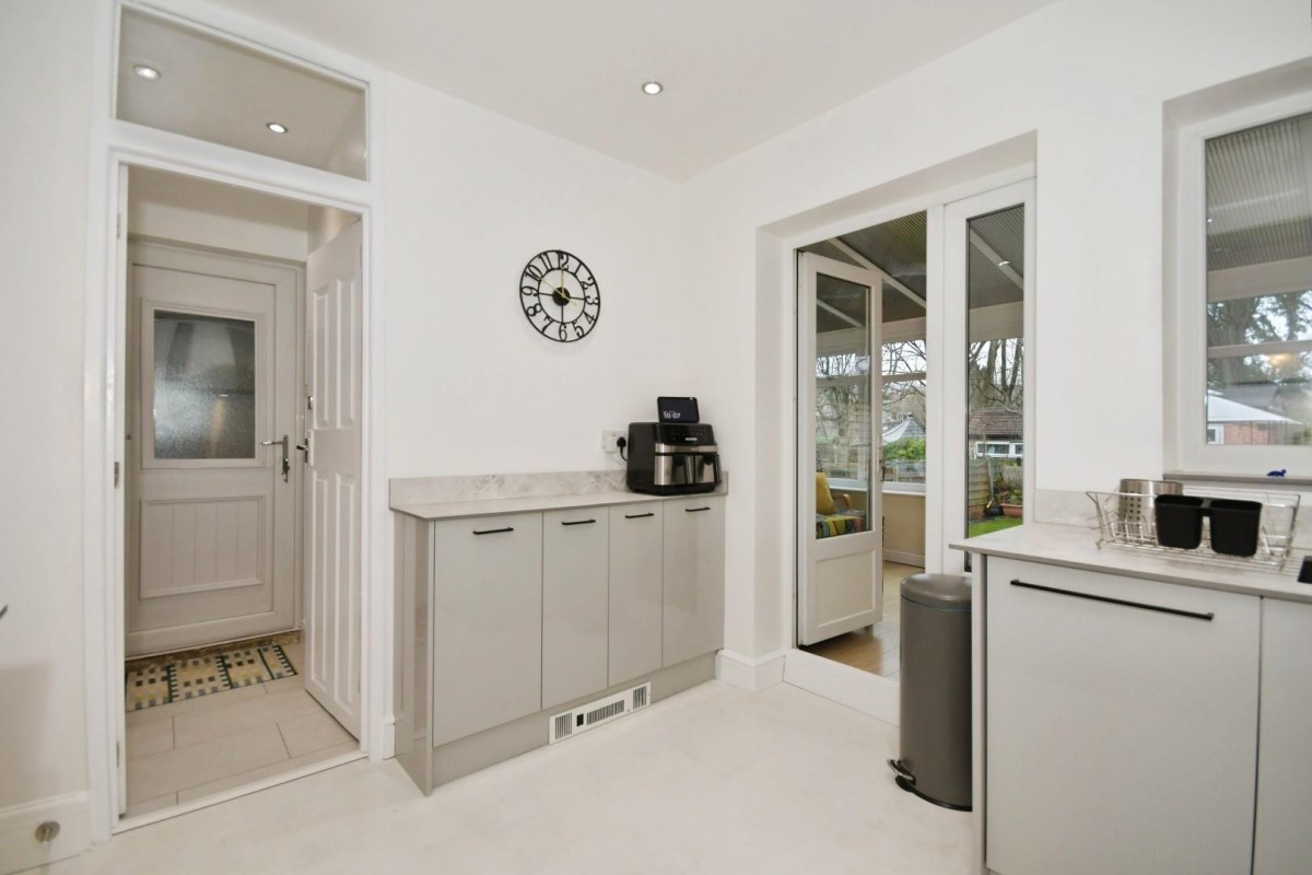 Watersmeet Road, Malin Bridge S6