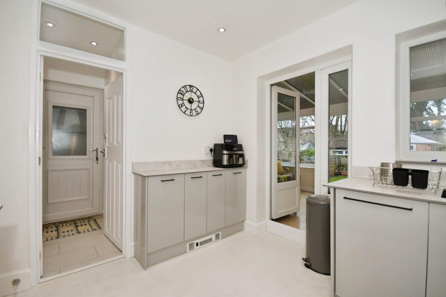 Watersmeet Road, Malin Bridge S6