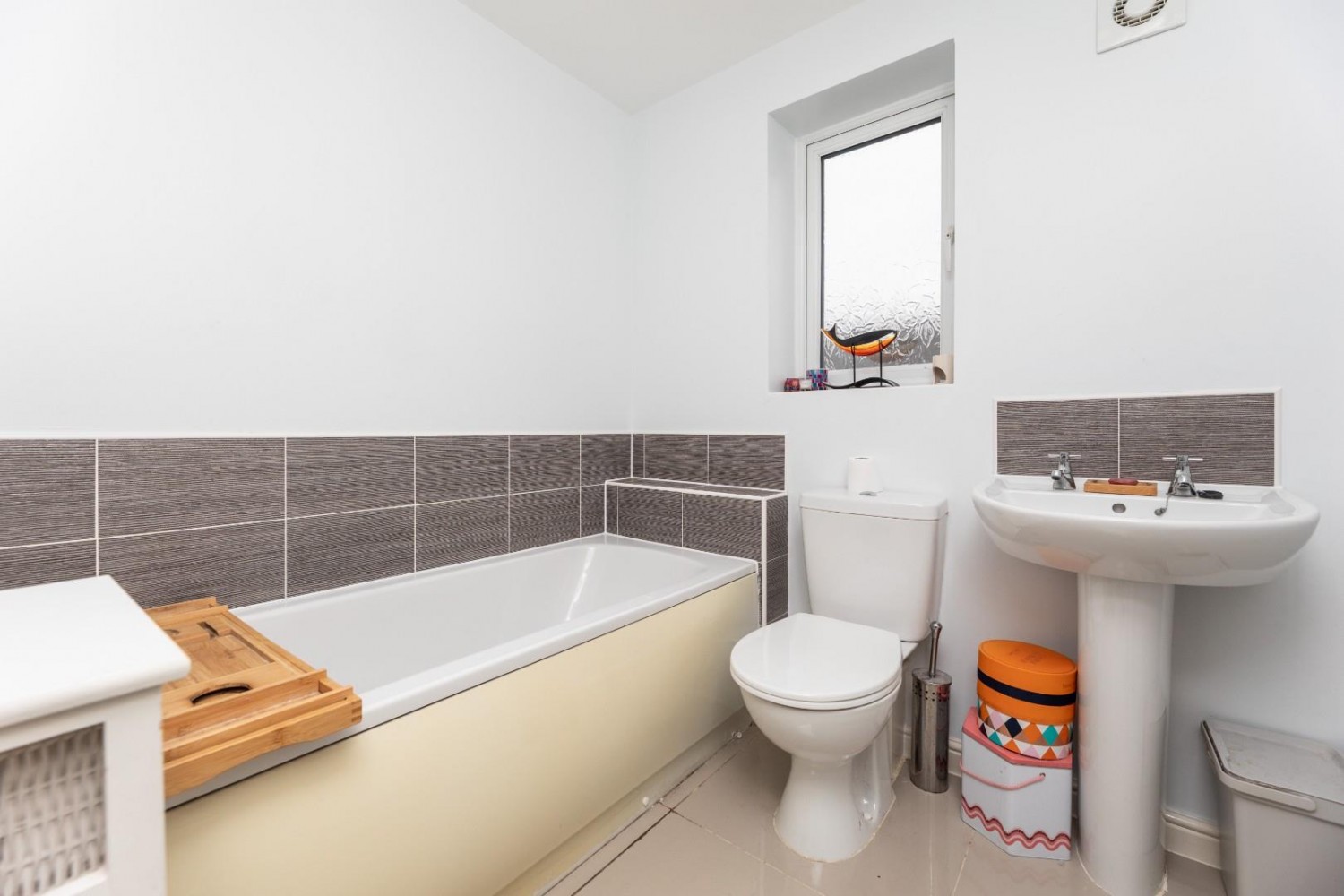 Seaton Crescent, Knottingley