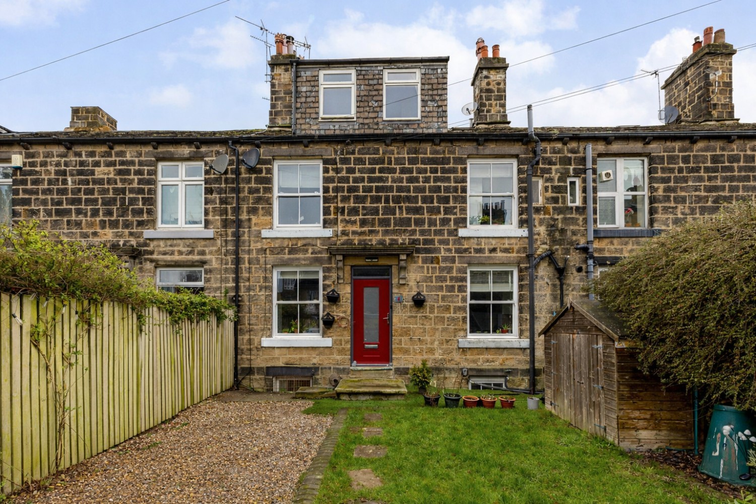 Leafield Place, Yeadon, Leeds