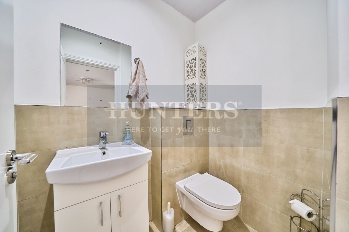 Pinner Park Avenue, Harrow