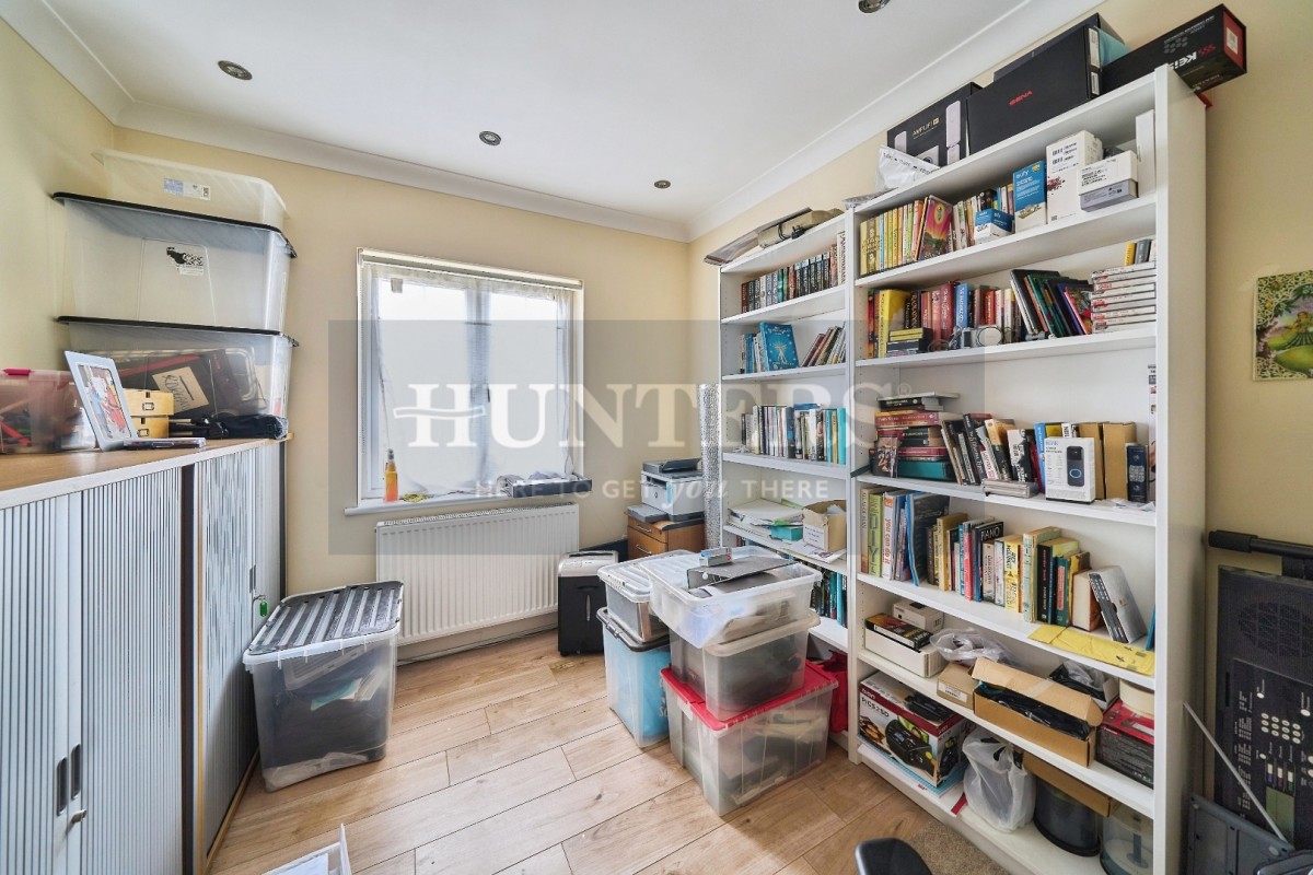 Pinner Park Avenue, Harrow