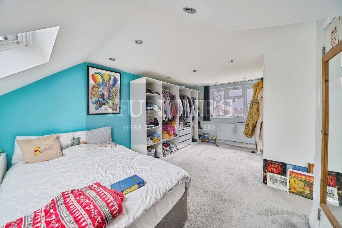 Pinner Park Avenue, Harrow