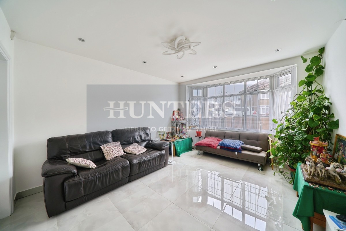 Pinner Park Avenue, Harrow