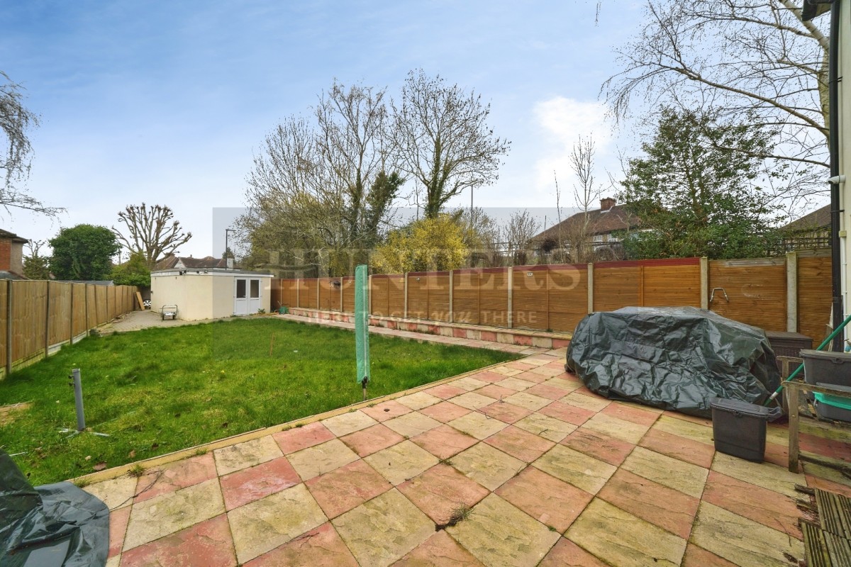 Pinner Park Avenue, Harrow