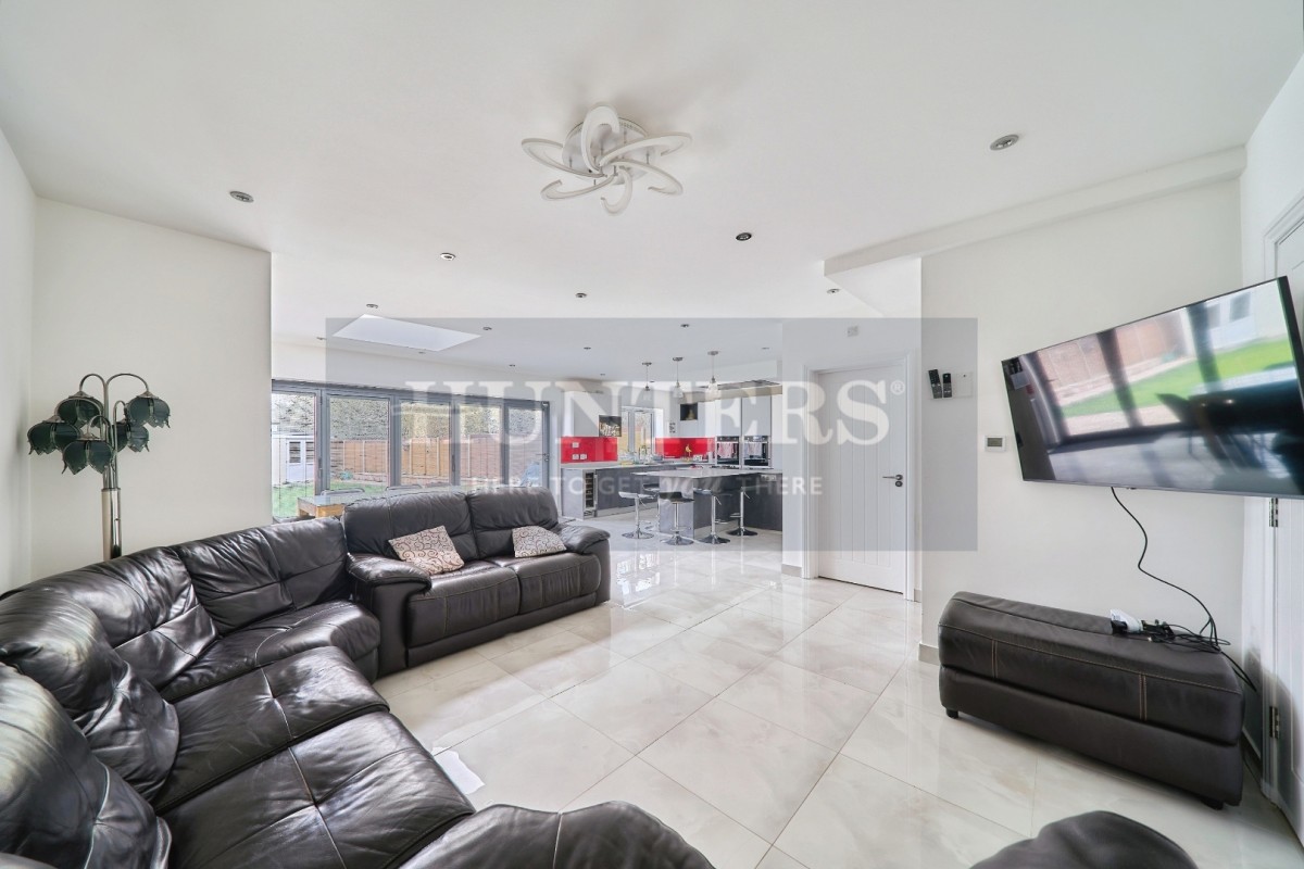 Pinner Park Avenue, Harrow