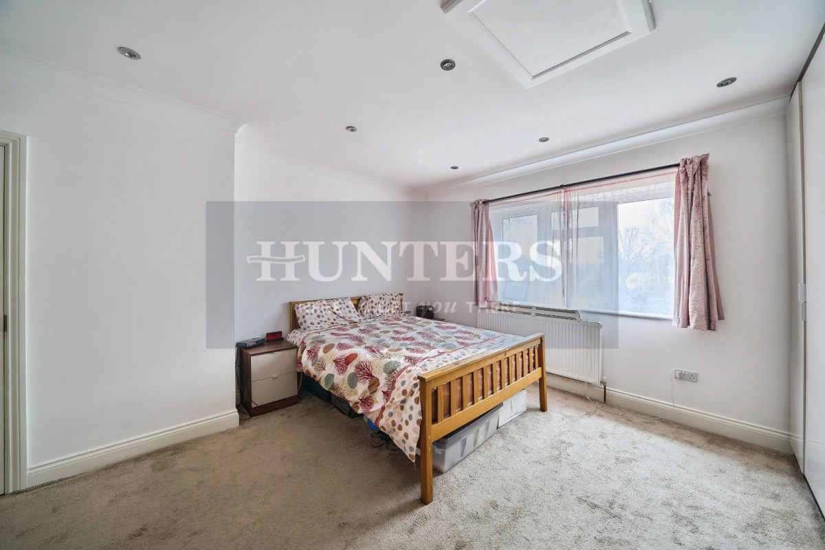 Pinner Park Avenue, Harrow