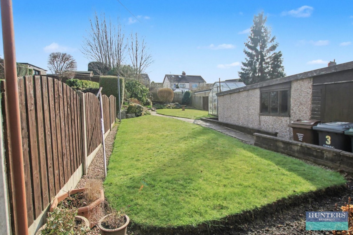Burras Road Bradford, BD4 7TE
