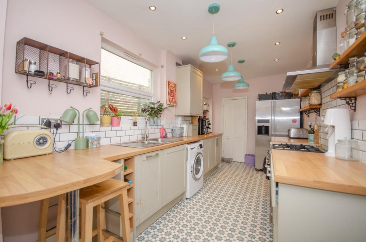 Fox Road, Easton, Bristol BS5 0YA