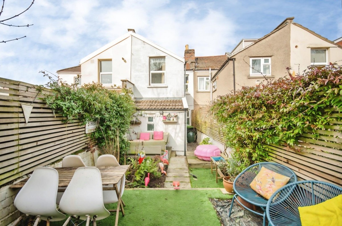 Fox Road, Easton, Bristol BS5 0YA