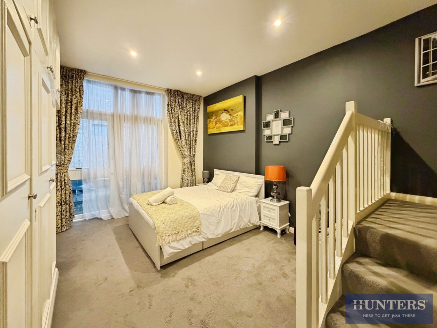 Montagu Mews West, London