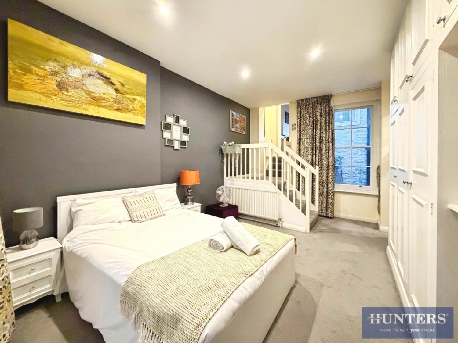 Montagu Mews West, London