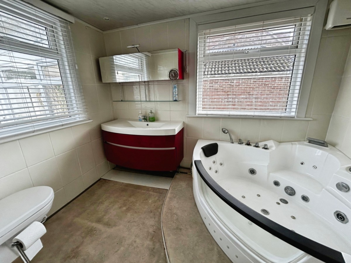 Green Lane, Capel-Le-Ferne