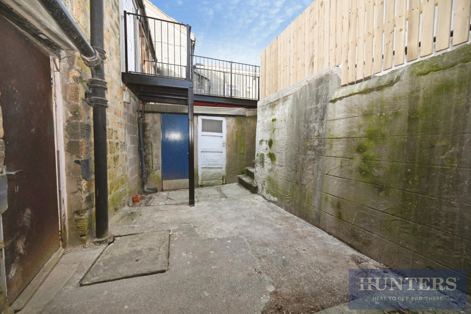 High Street, Yeadon, Leeds