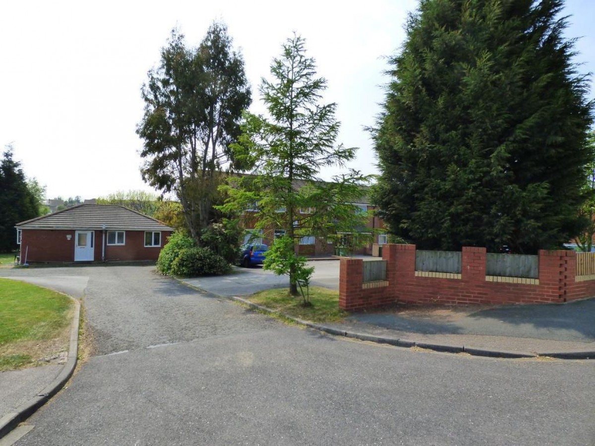 The Gables, Stumpcross Meadows, Pontefract, WF8 2WH