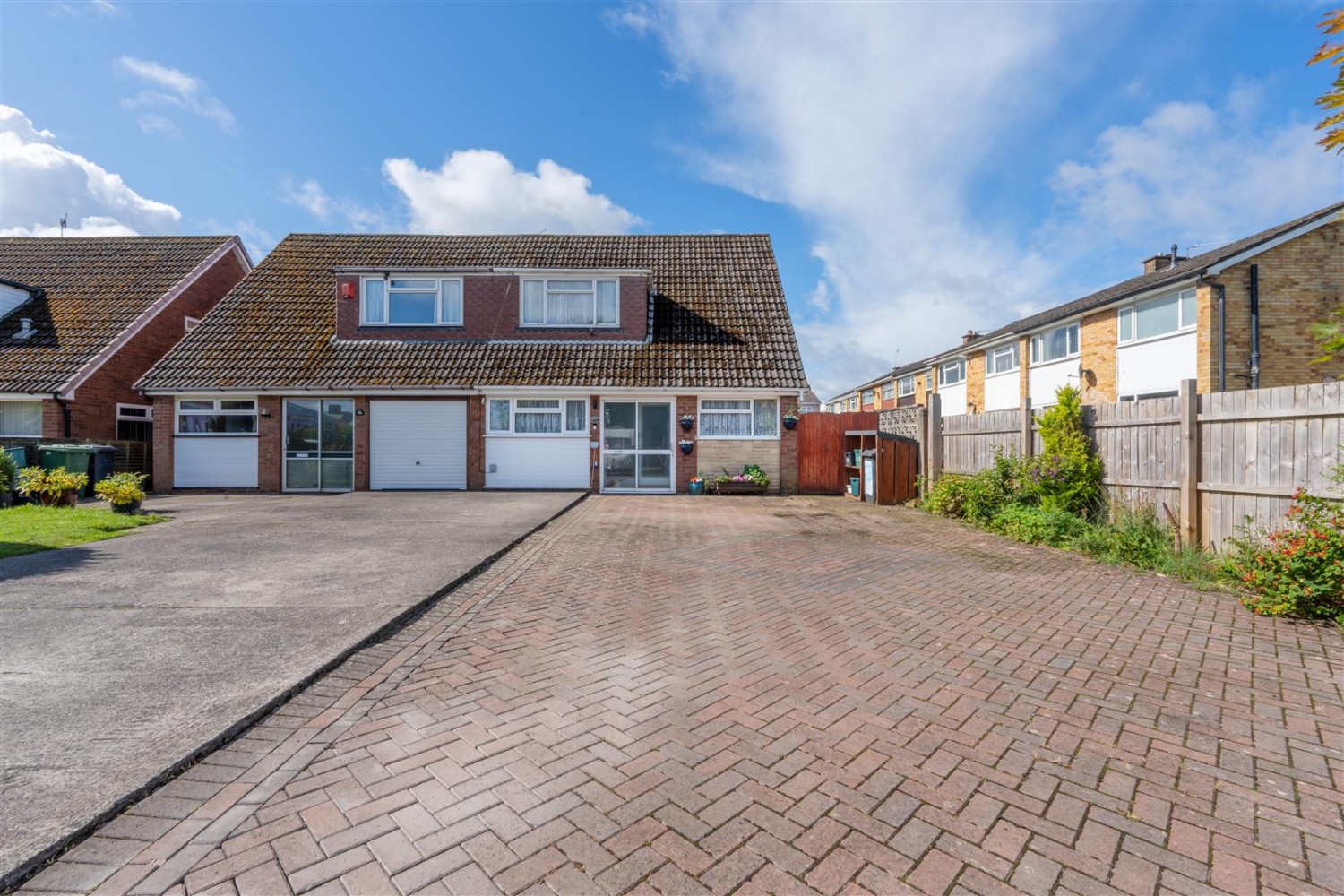 3 bedroom House for sale in Whitchurch Lane, Whitchurch