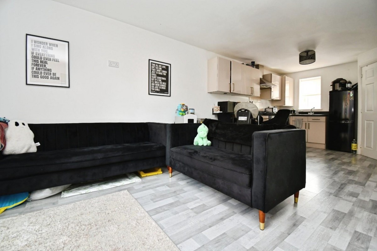 Walkerville Road, Colburn