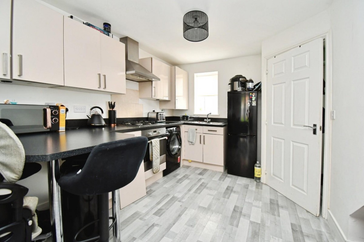 Walkerville Road, Colburn