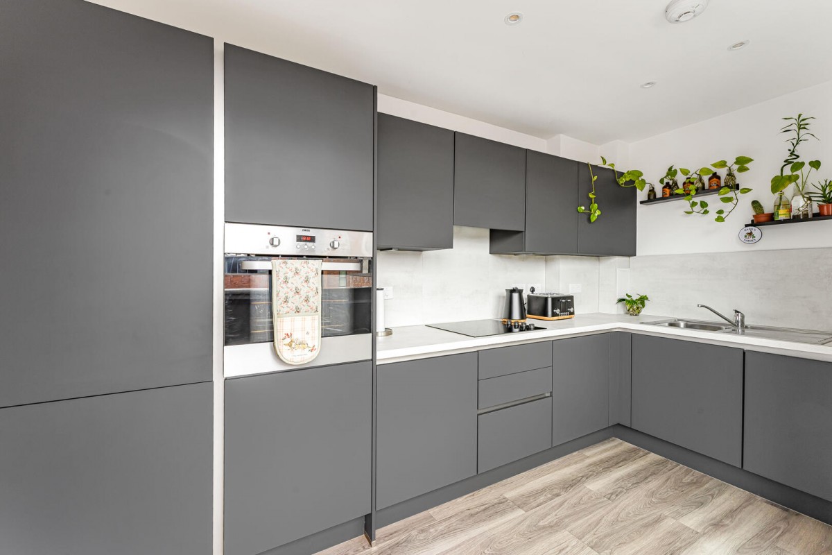 St Thunderer Street, London