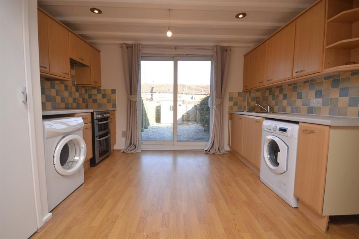 Chilcombe Way, Lower Earley, Reading, RG6 3DA