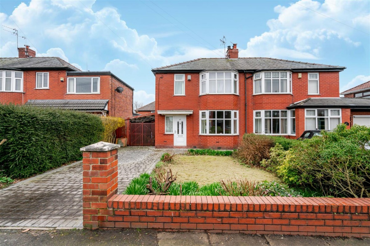 Newearth Road, Worsley, Manchester