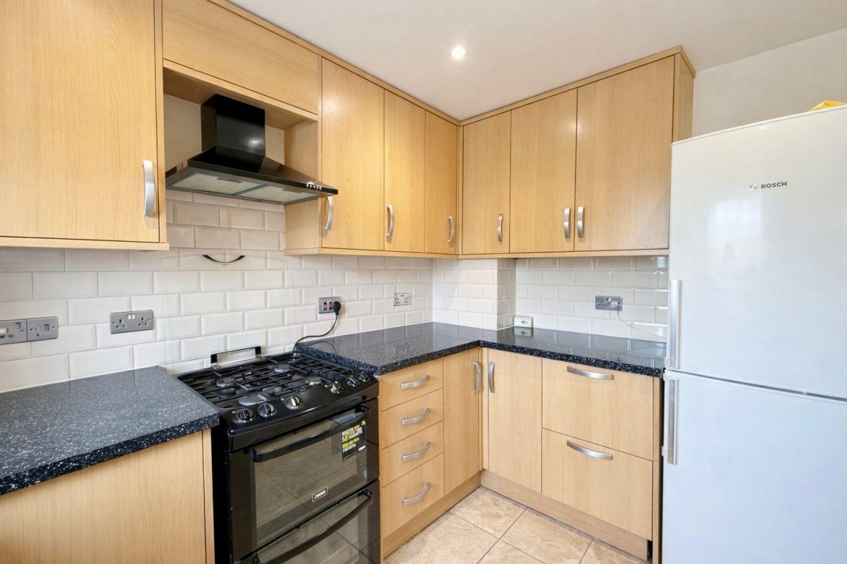 Handside Close, Worcester Park, Surrey, KT4