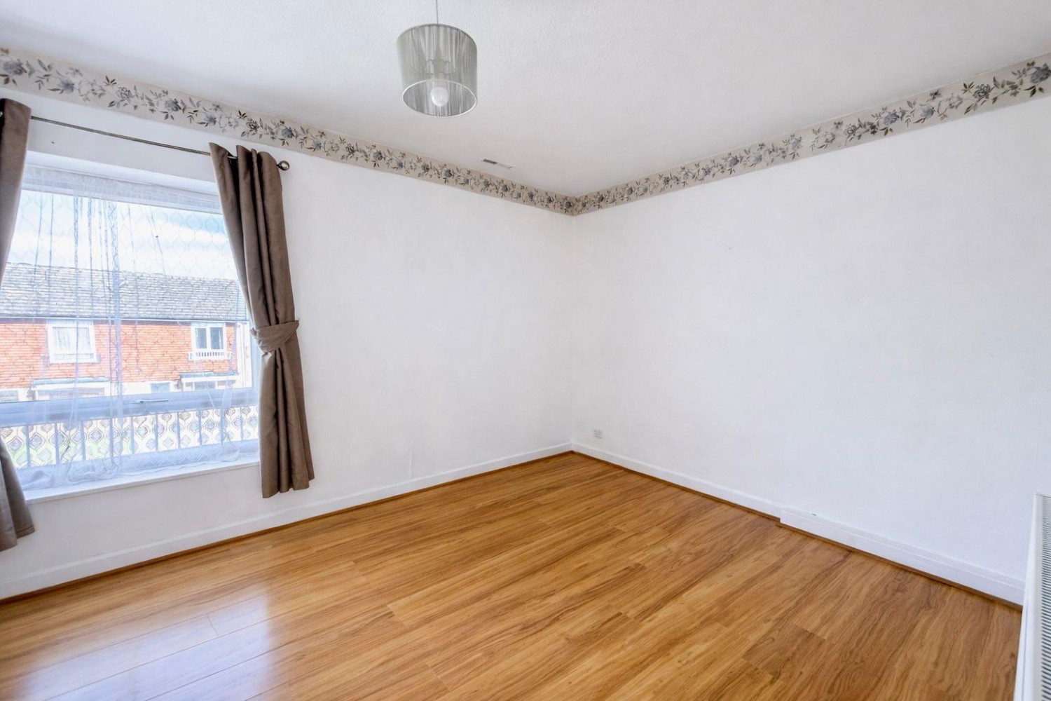 Handside Close, Worcester Park, Surrey, KT4