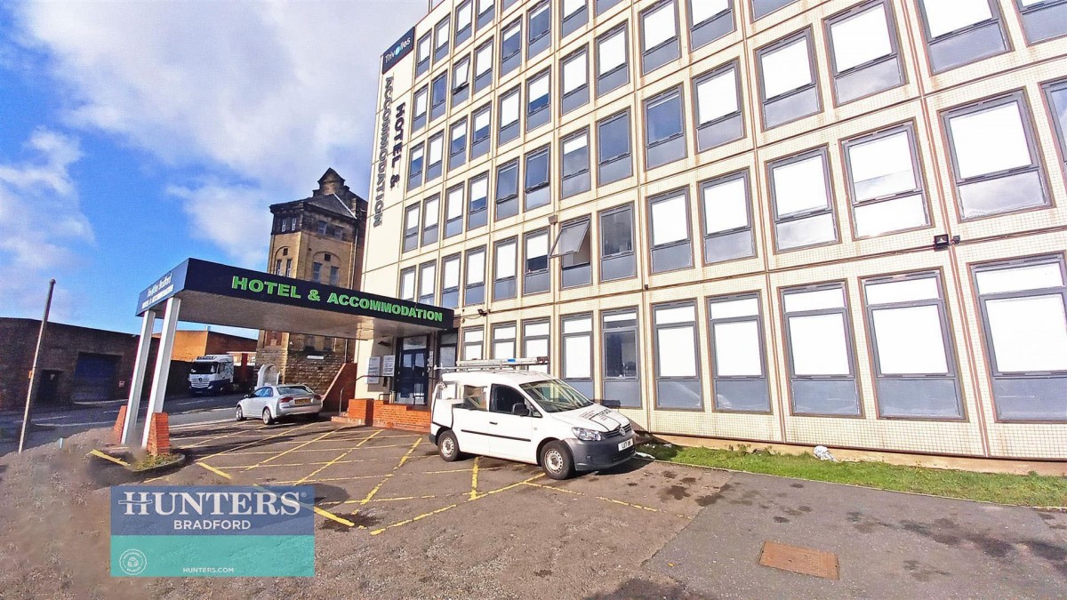 Sunbridge Halls Apartment 418, 178 Sunbridge Road, Bradford, West Yorkshire