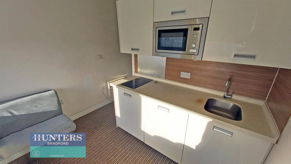 Sunbridge Halls Apartment 418, 178 Sunbridge Road, Bradford, West Yorkshire