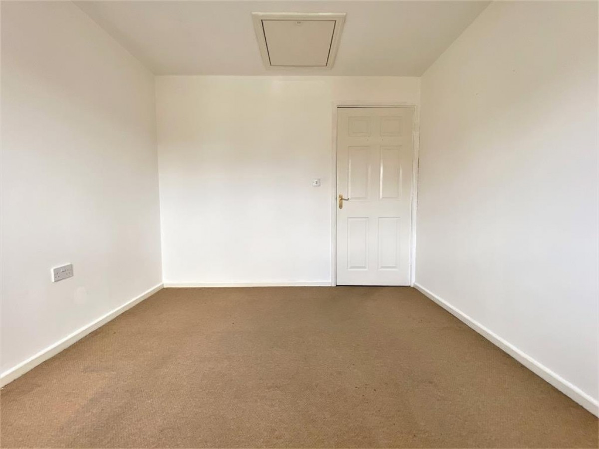 Lawnwood Drive, Goldthorpe, Rotherham, S63 9GD