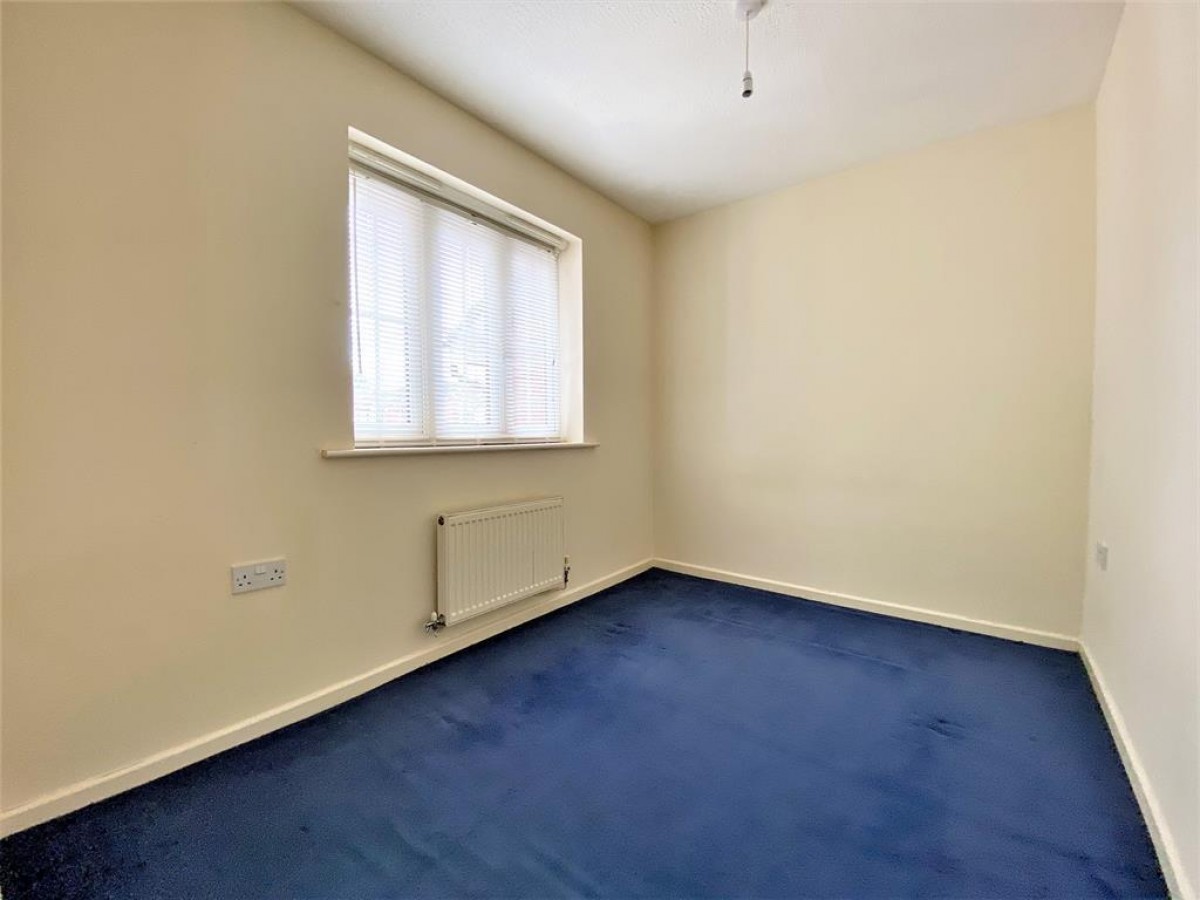 Lawnwood Drive, Goldthorpe, Rotherham, S63 9GD