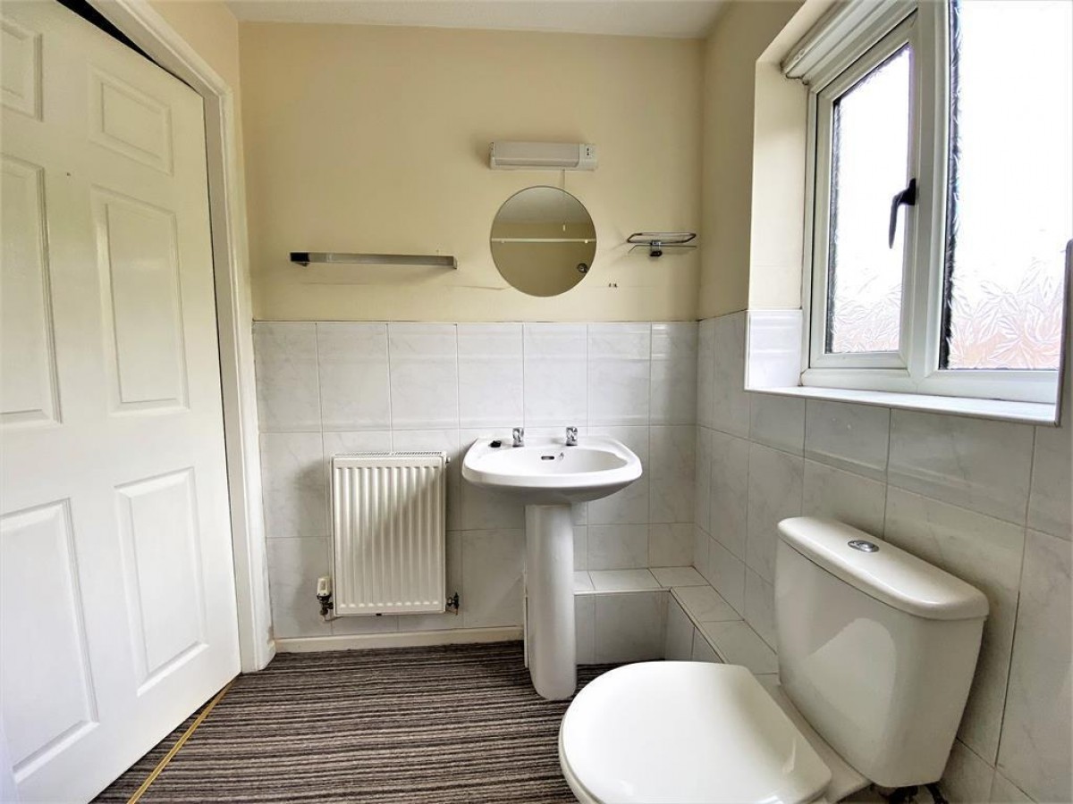 Lawnwood Drive, Goldthorpe, Rotherham, S63 9GD