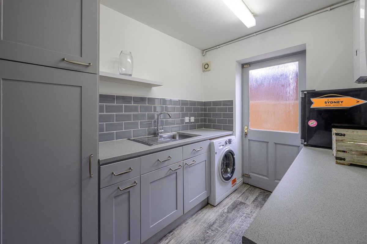 Chantry Road, Stourton, Stourbridge, DY7 6SA