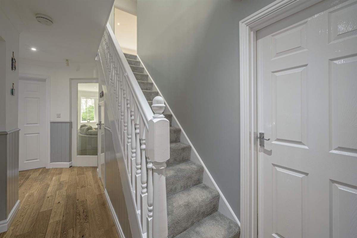 Chantry Road, Stourton, Stourbridge, DY7 6SA