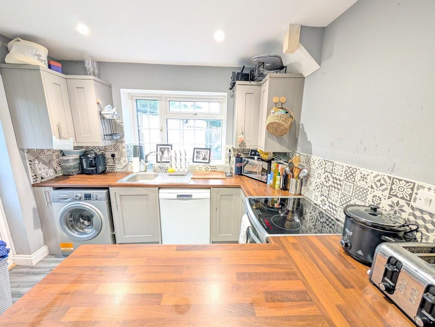 Wainbridge Crescent, Bristol, Gloucestershire