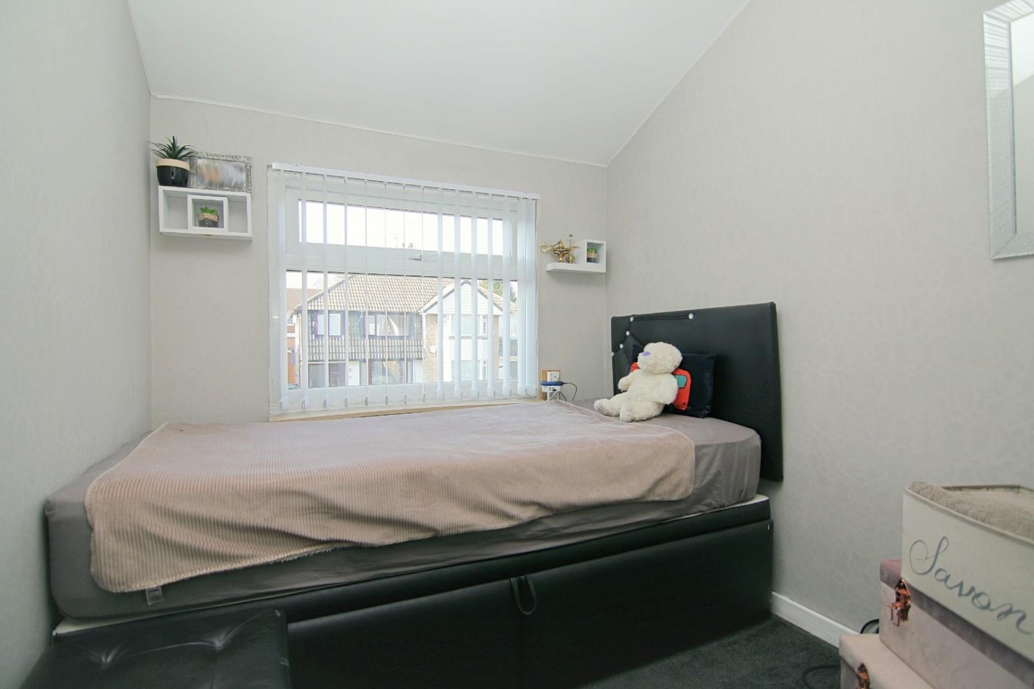 Meadow Park Crescent, Stanningley, Pudsey