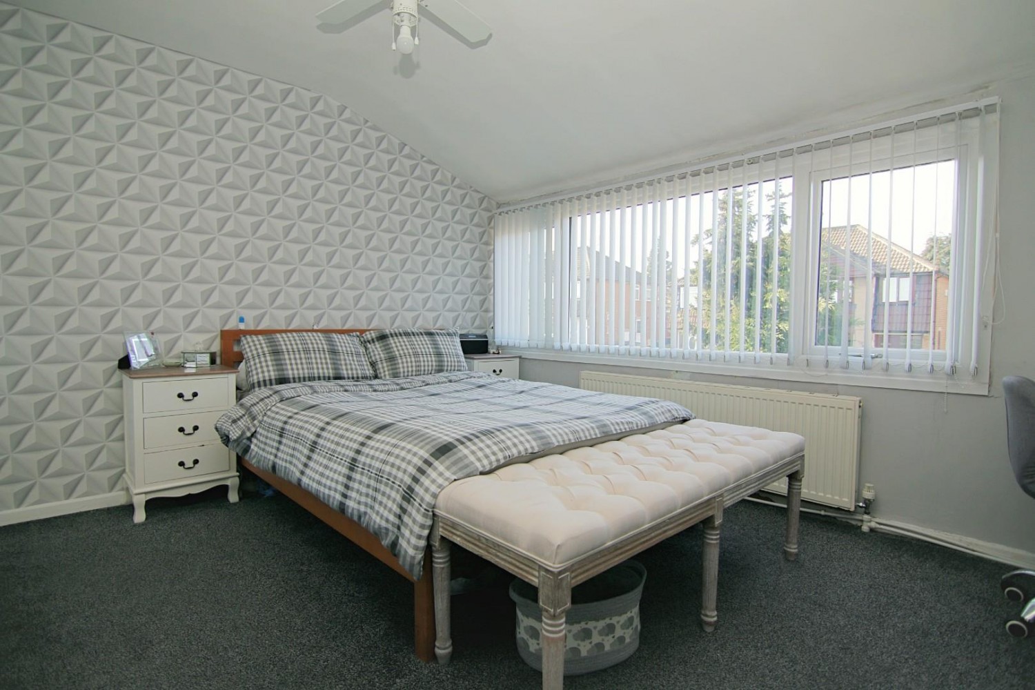 Meadow Park Crescent, Stanningley, Pudsey